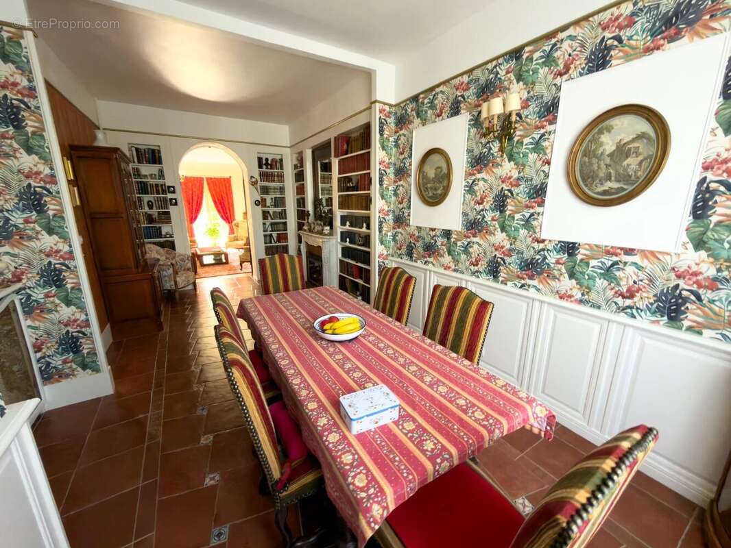 Maison à LE RAINCY