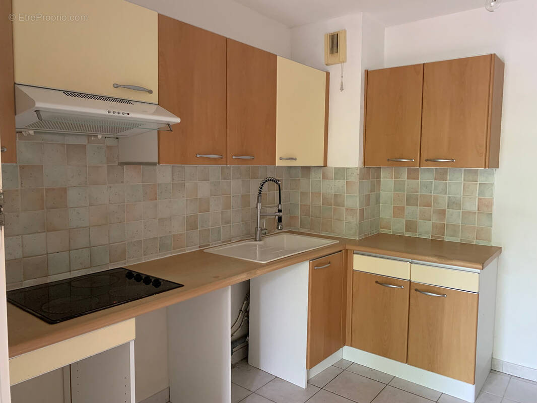 Appartement à MOUANS-SARTOUX