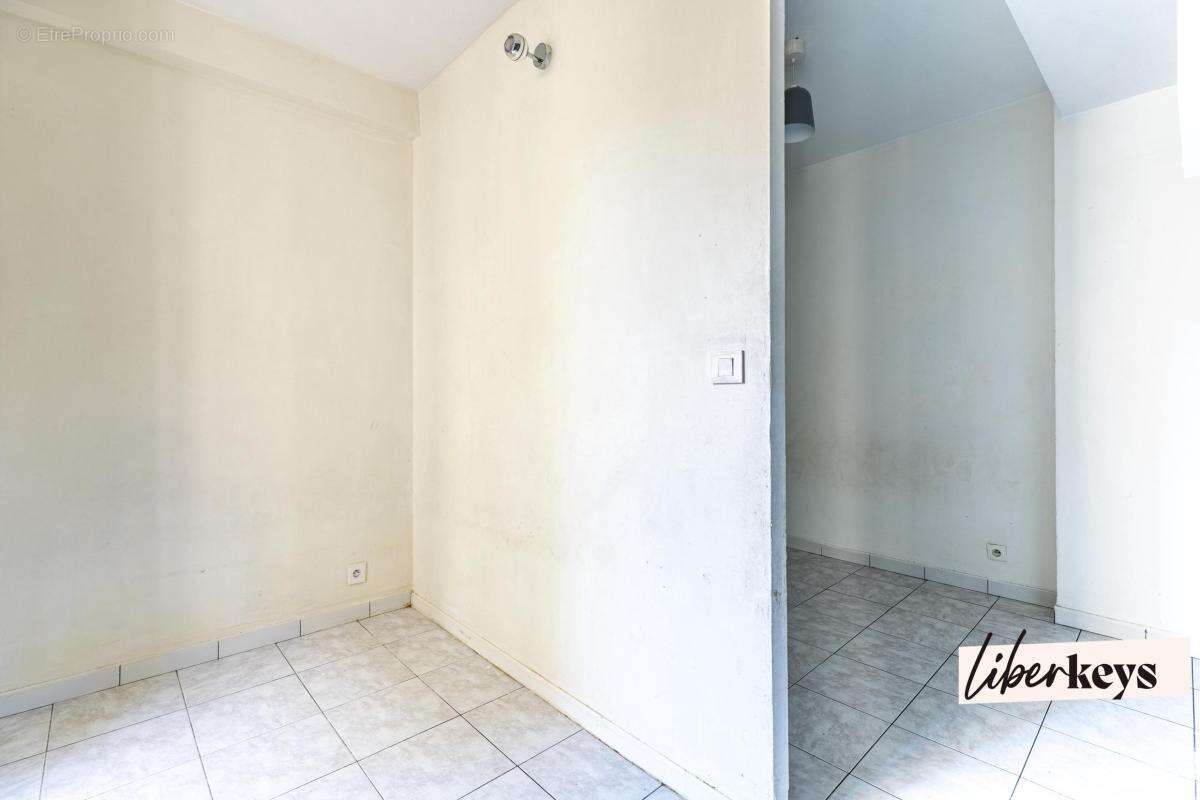 Paris 20e – Studio de 19 m² : une belle opportunité à saisir - photo 5
