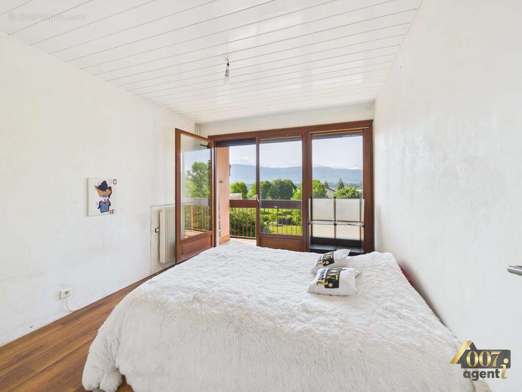 Appartement à ARBIN