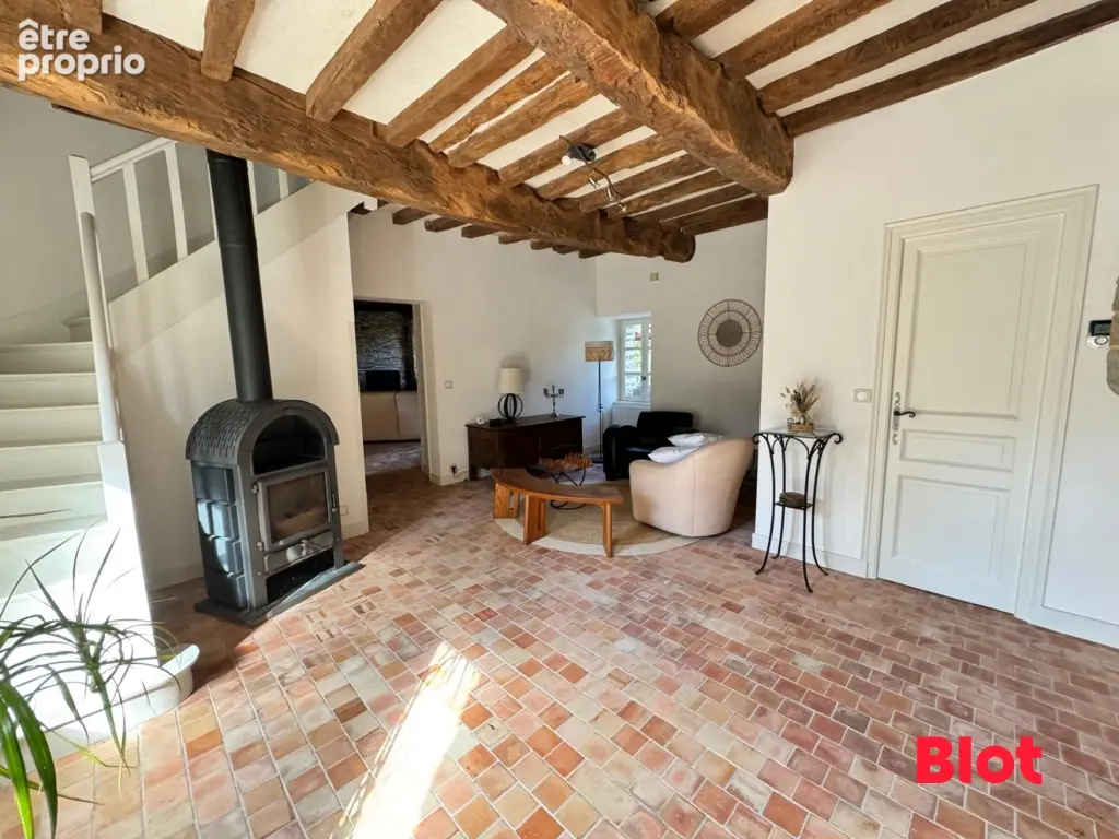 Maison 8 pièces 209 m² à vendre à Bruz (35170) - photo 2