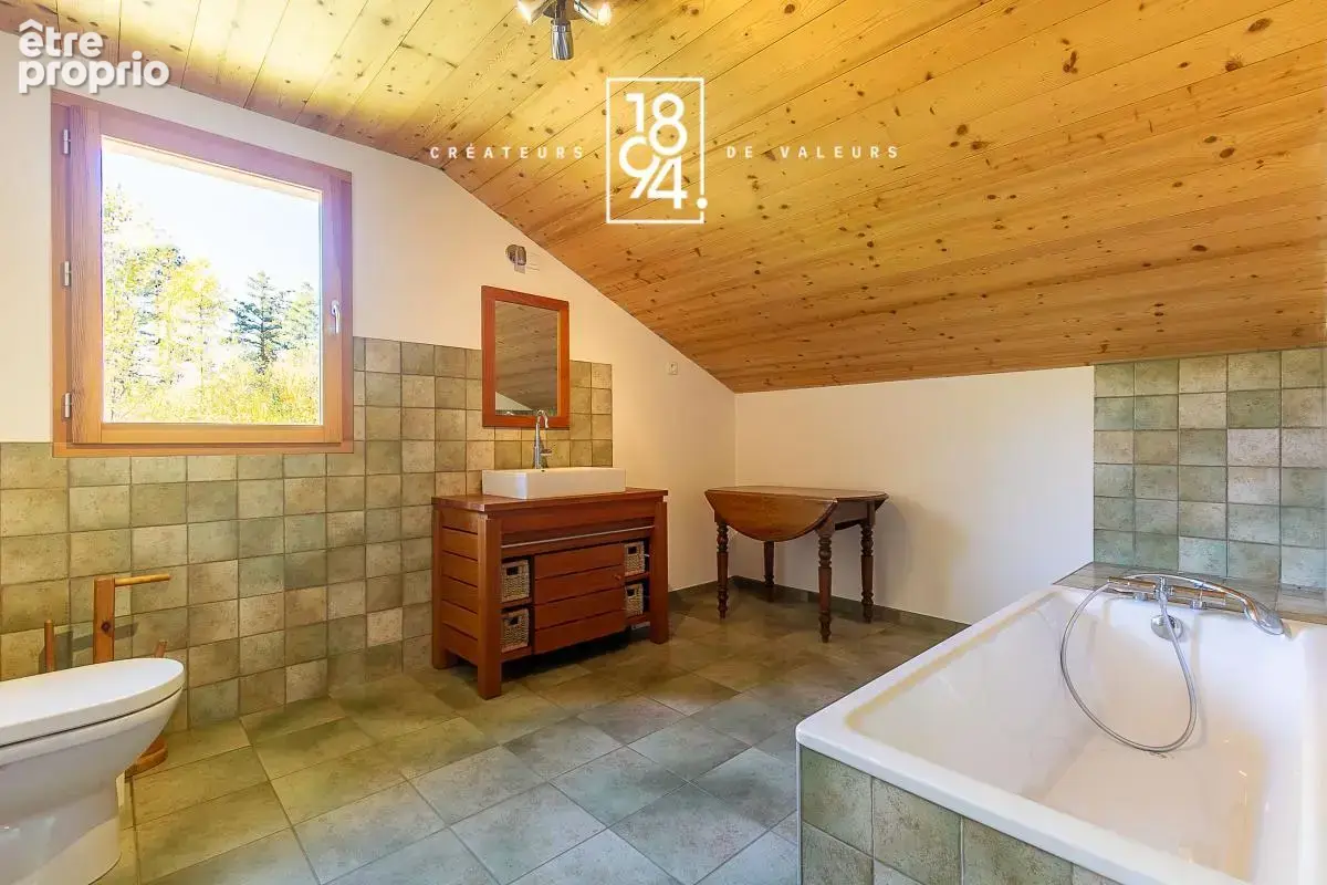 Chalet T5 à vendre Barcelonnette 04 (04400)  165 m²  Terrasse, Jardin  - photo 12