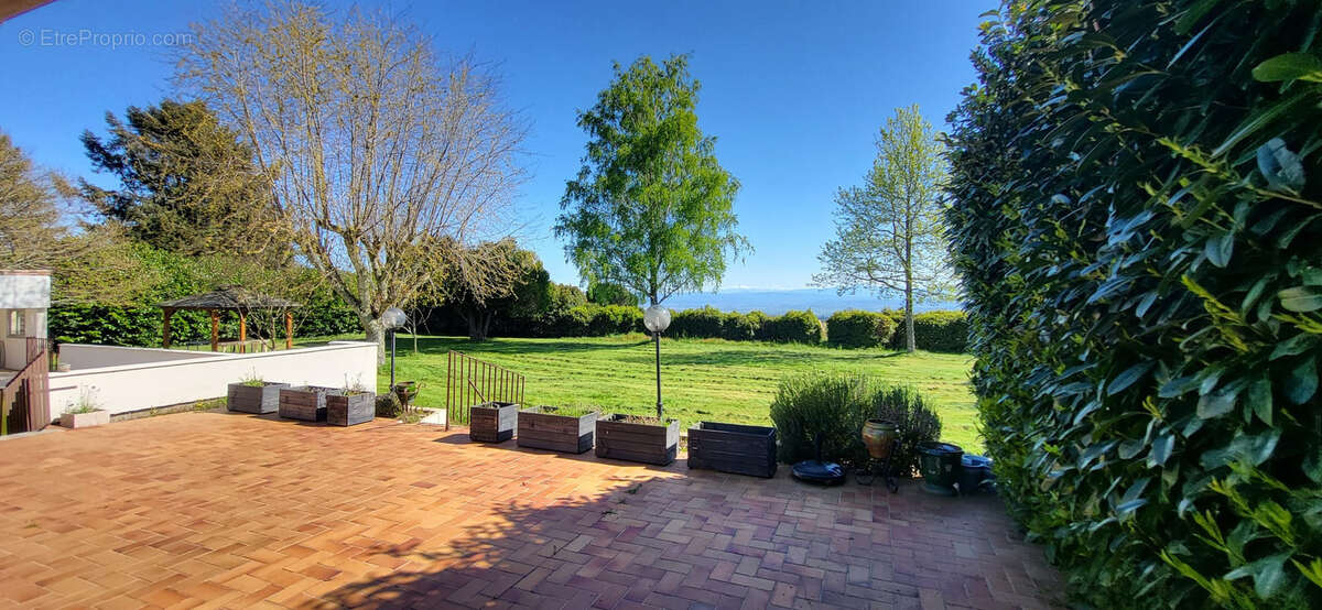 Maison à CUXAC-CABARDES