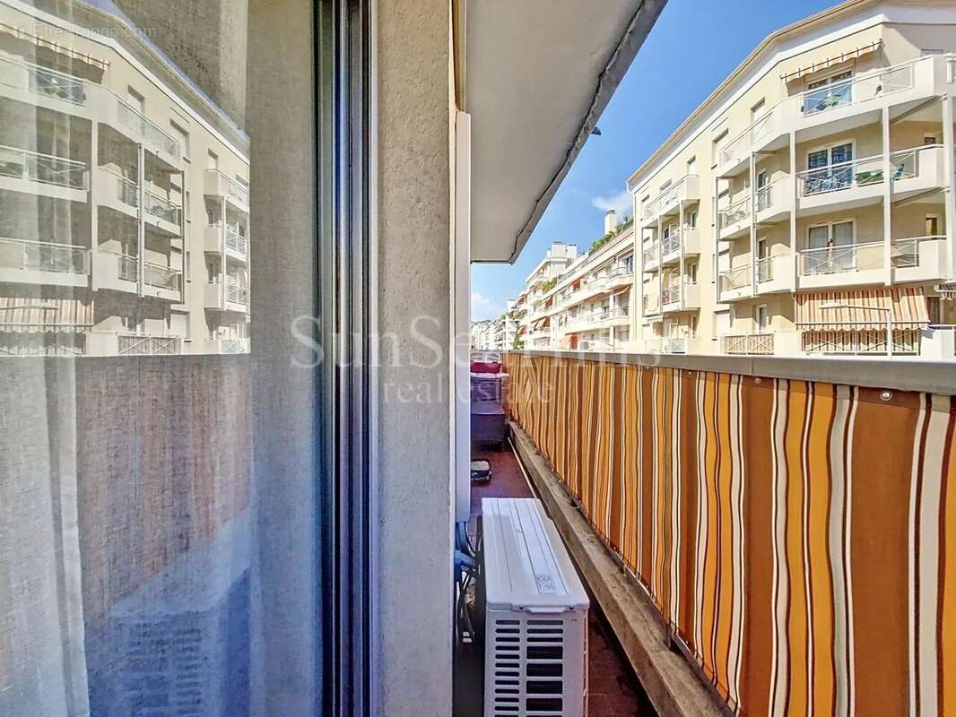 Nice – rue de france – 3 pièces traversant est-ouest – 78 m² – rénové - photo 11