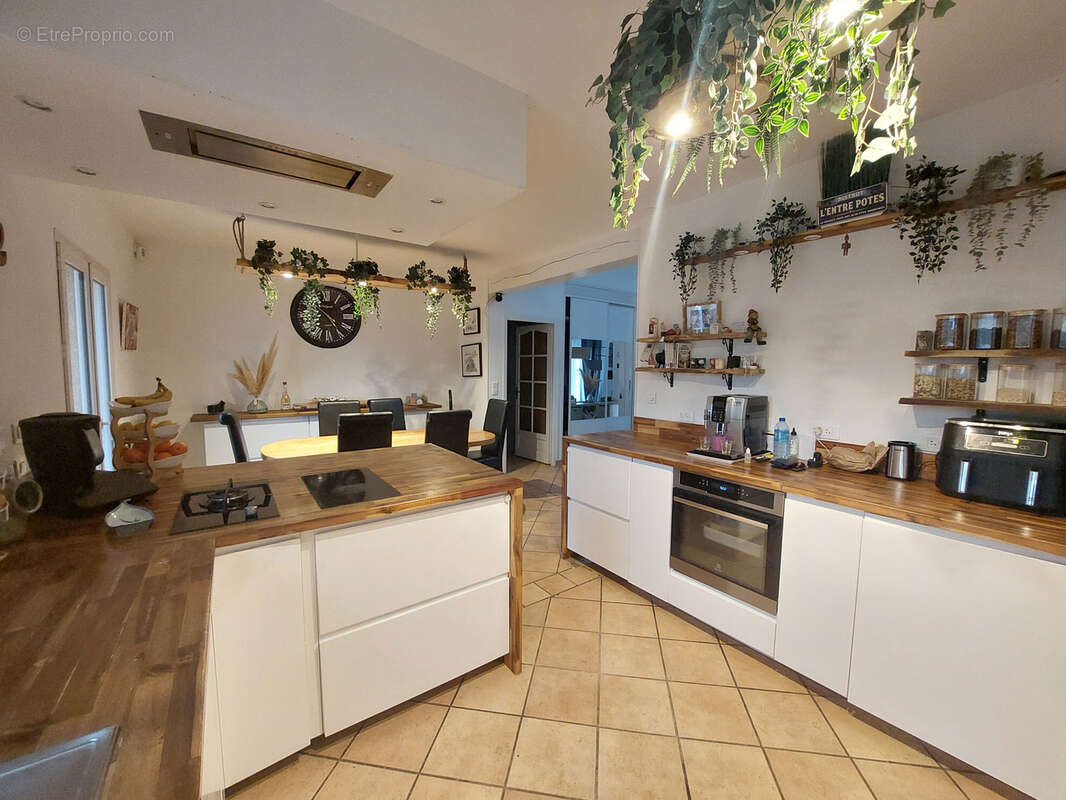 Maison à VILLENEUVE-TOLOSANE