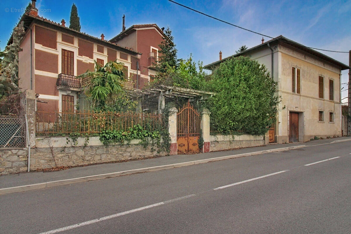 Maison à DRAGUIGNAN