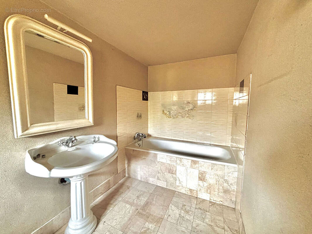 Maison à LES THILLIERS-EN-VEXIN