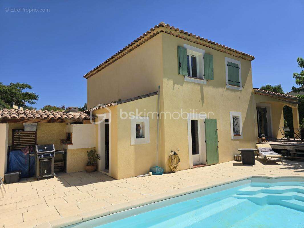 Maison 121 m² – 4 chambres – 2 sdb – piscine – garage – sans vis-à-vis – terrain 700 m² – dpe b - photo 21