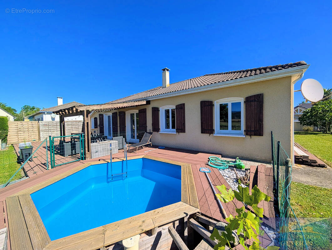 Maison à OSSUN