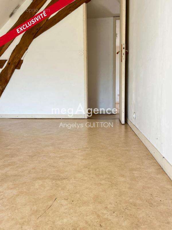 Maison à BEAUMONT-SUR-SARTHE