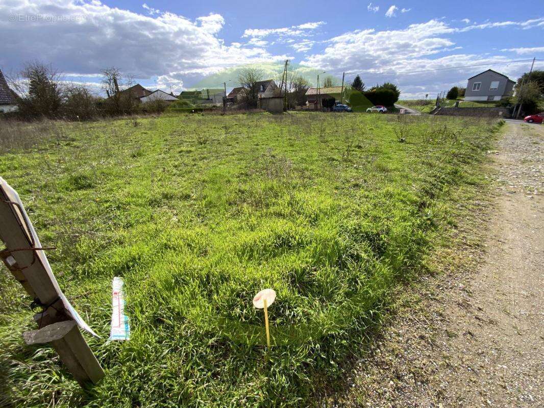 Terrain à CAMBRAI