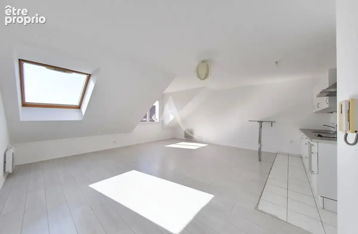 Appartement Chevry Cossigny 2 pièce(s) 49.57 m2 - photo 2