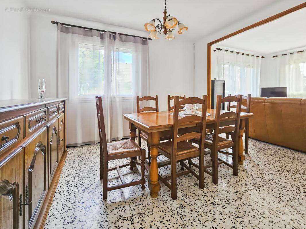 Maison à SAVIGNARGUES