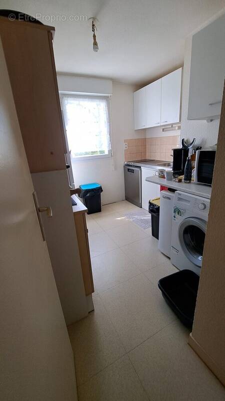 CUISINE INDEPENDANTE - Appartement à POITIERS