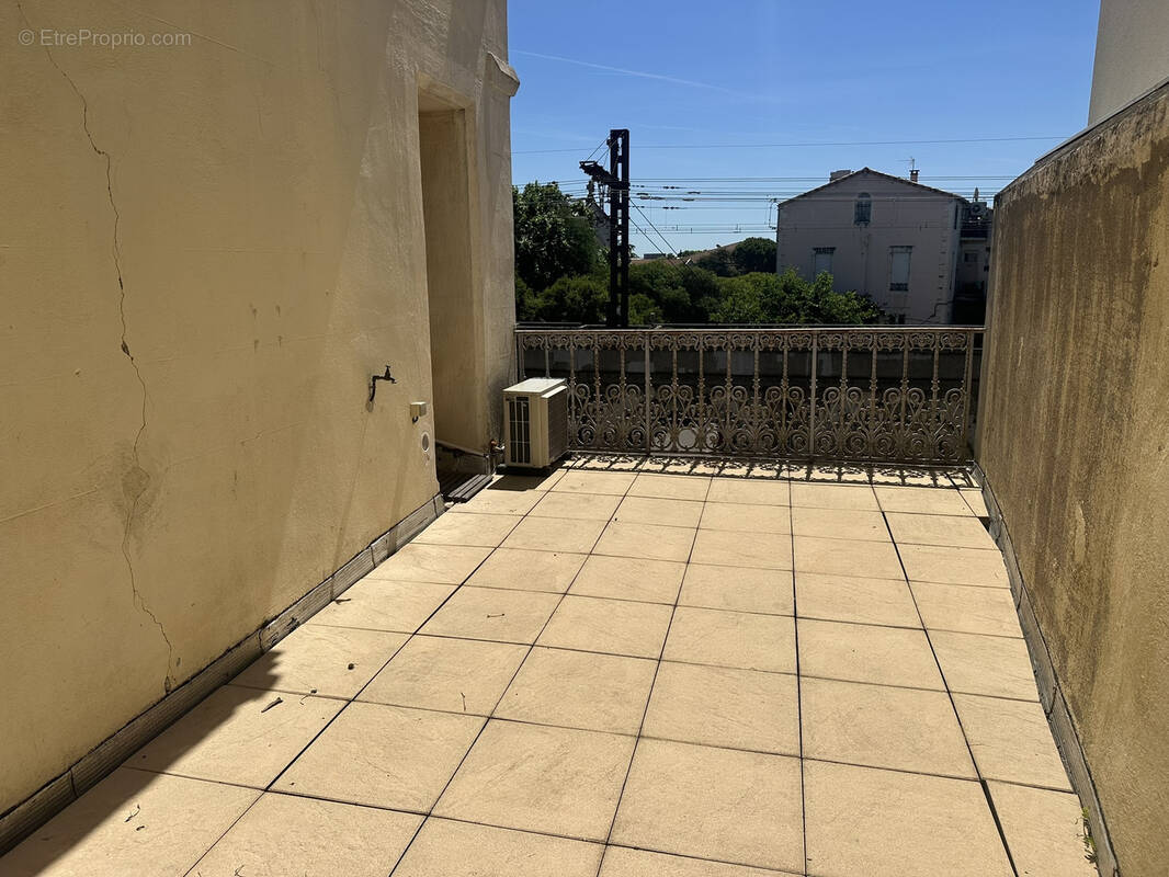 Appartement à NIMES