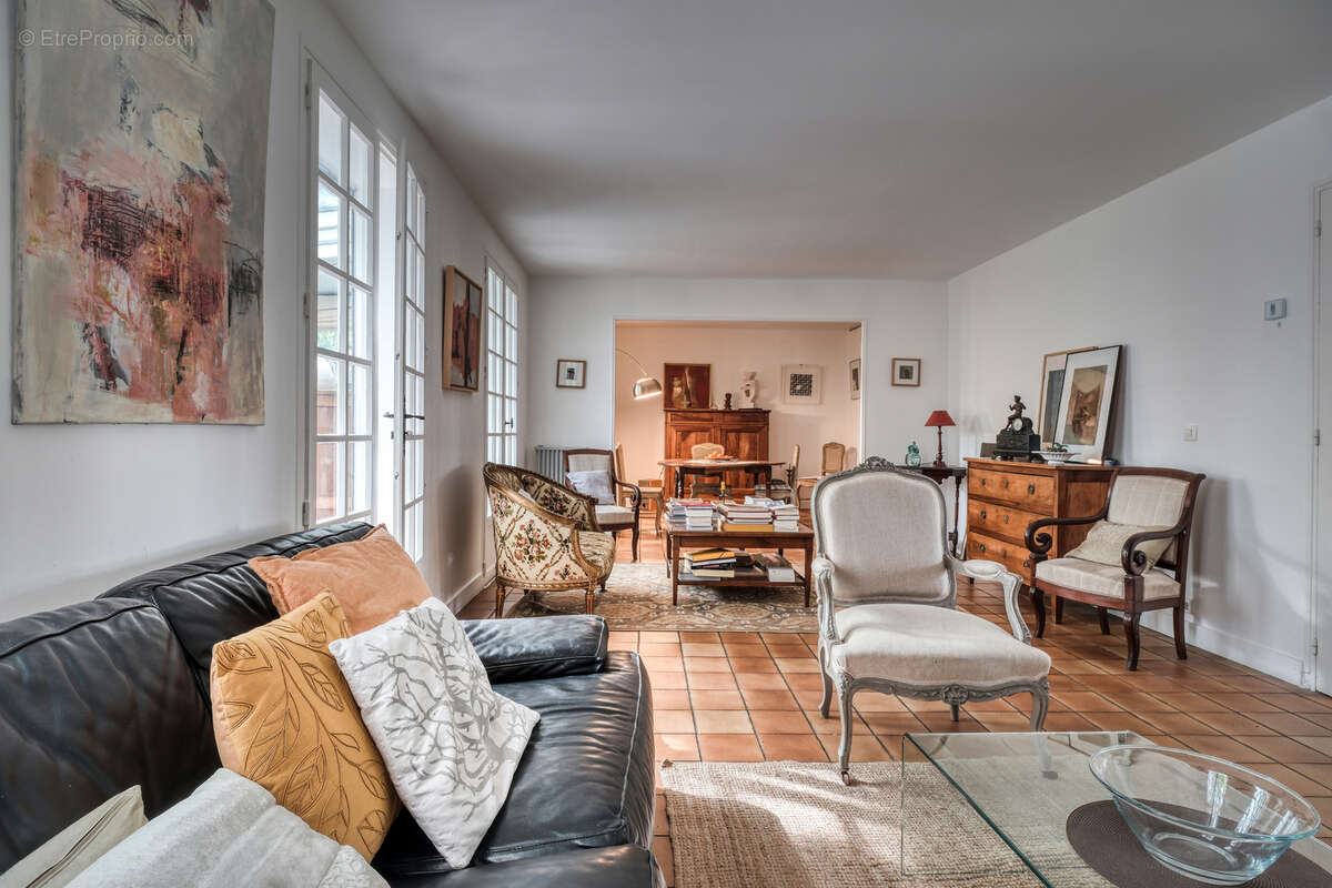 Maison à LIMOURS