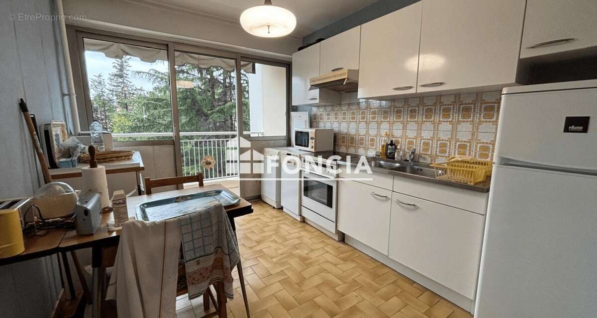 Appartement à MANDELIEU-LA-NAPOULE