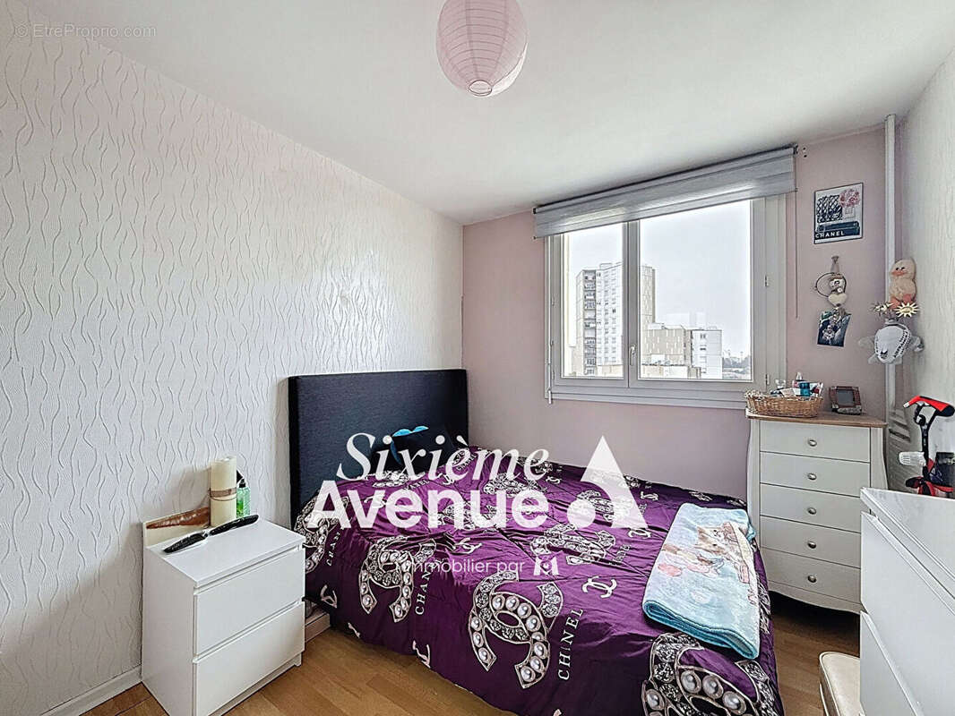 Appartement à VAULX-EN-VELIN