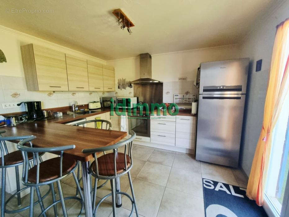 A voir Le Muy en impasse jolie maison F5 de 126m terrasse garage 250m terrain plat et clos 390000€ dpe b - photo 16