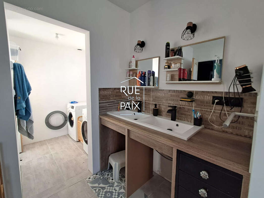 Maison à CHATELLERAULT