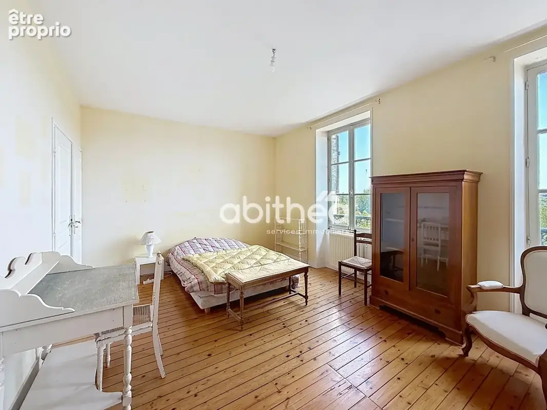 Ruffec Townhouse 178 m2 3 bedrooms - photo 16