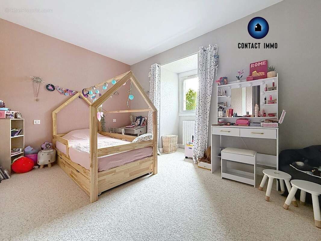 Maison 348 m² à Brive-La-Gaillarde  - photo 7