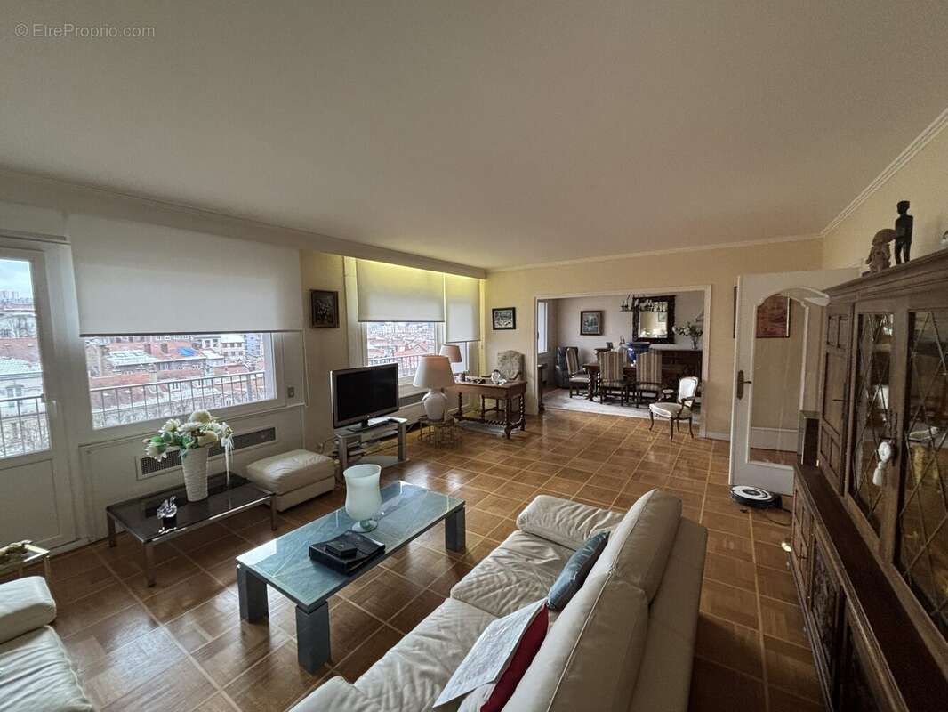 Appartement à SAINT-ETIENNE
