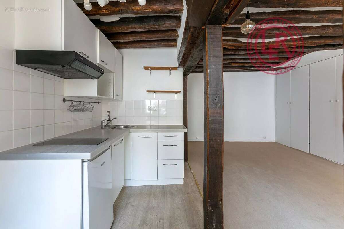 Appartement à PARIS-4E