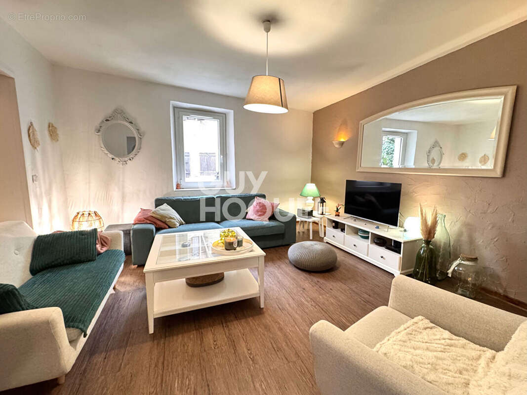 Appartement à AIX-LES-BAINS