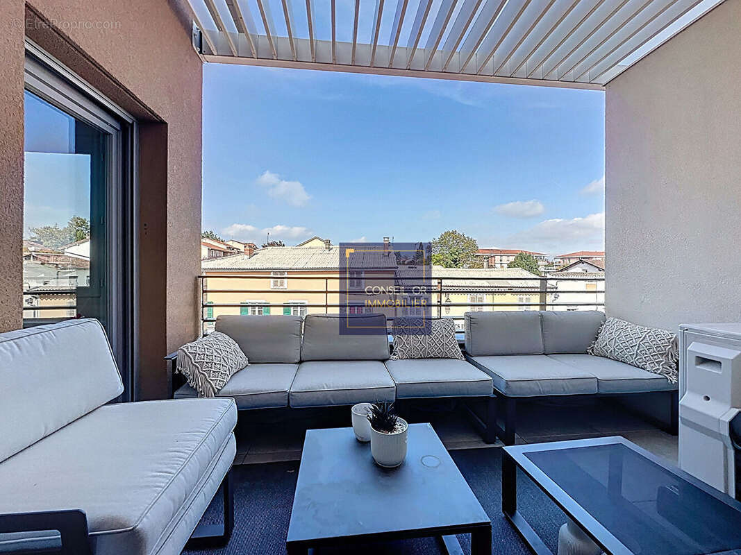 Appartement à CHAPONOST