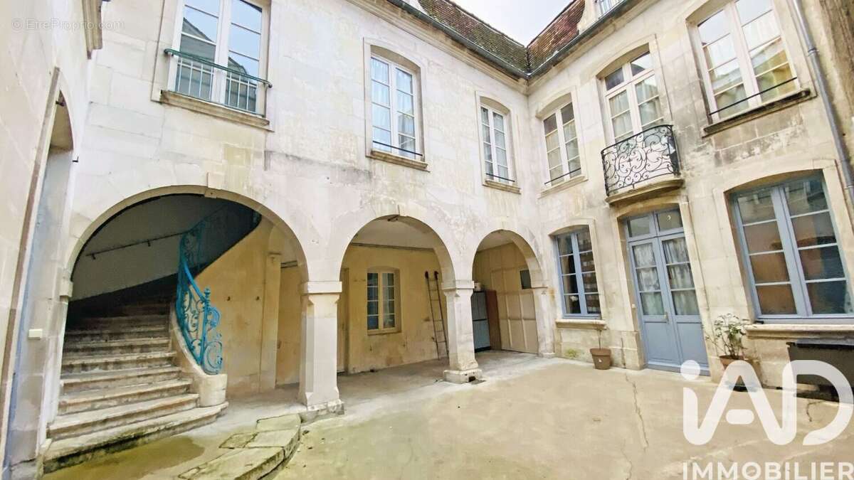 Photo 2 - Appartement à TONNERRE