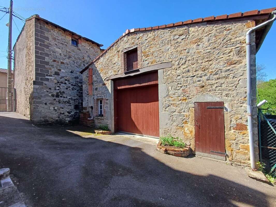 Maison 100 m² à Billom  - photo 3