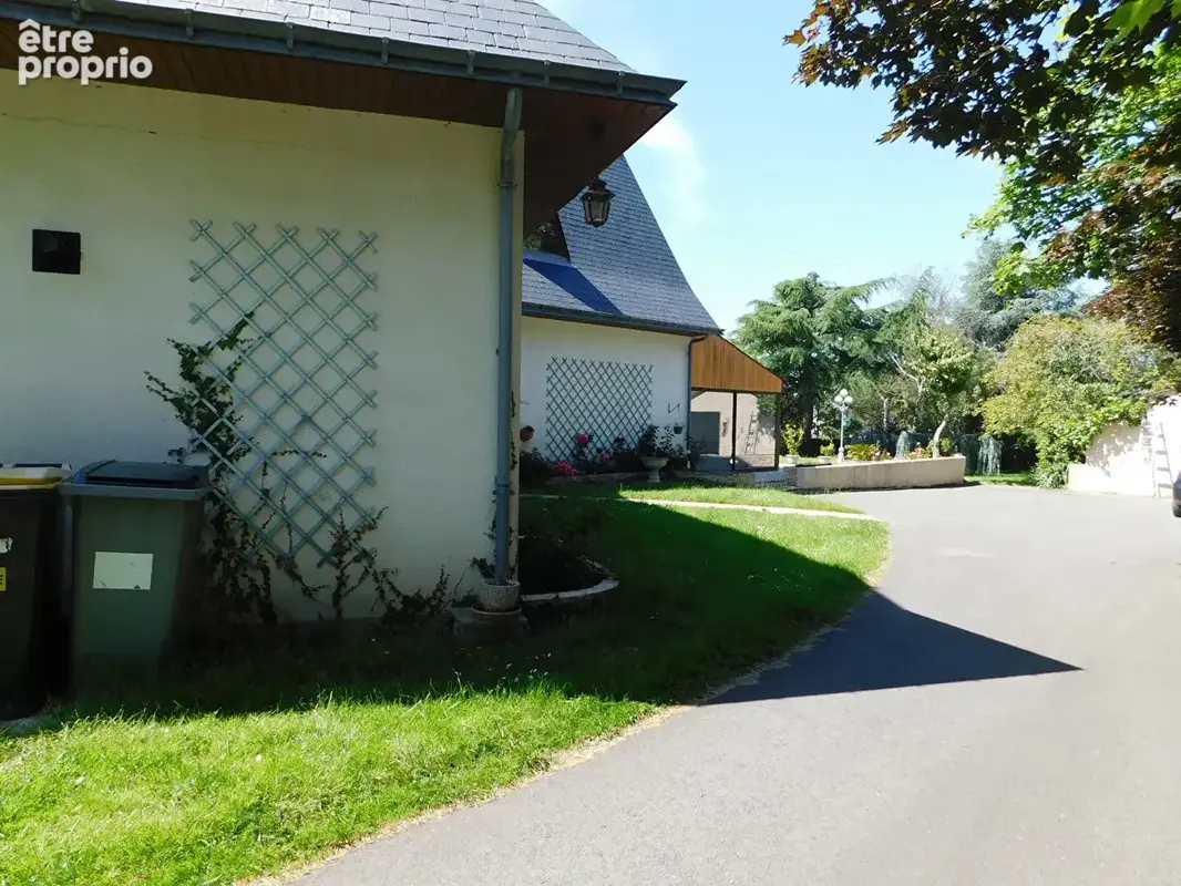 Maison Murs Erigne 204 m2 - photo 2