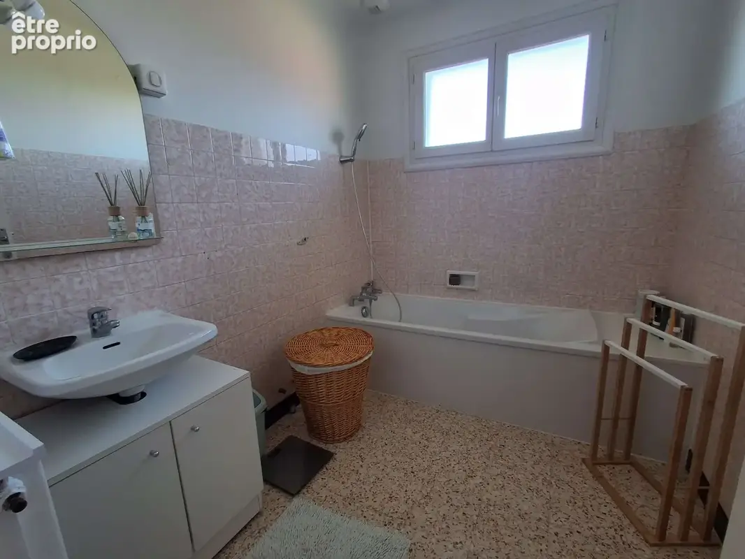 Tènement immobilier à SAINT-SORLIN-EN-VALOIRE - photo 15