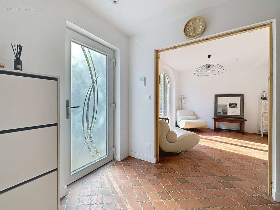 Maison à TASSIN-LA-DEMI-LUNE