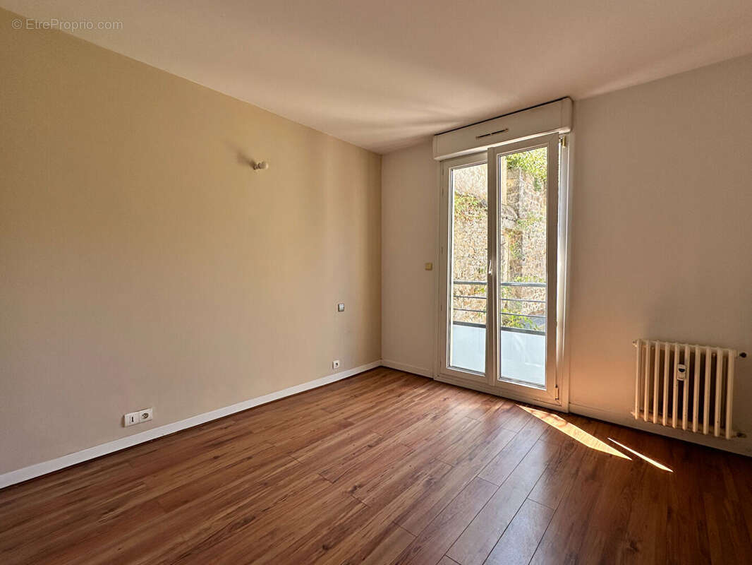 Appartement t3 avec balcon et garage - au centre de saint-brieuc - photo 9