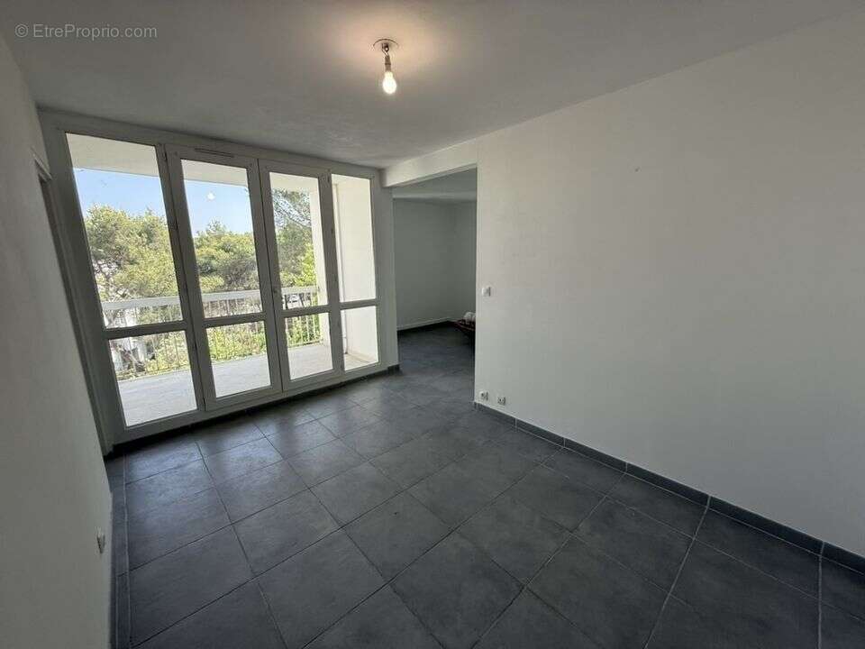 Martigues appartement T4 à vendre - 3 chambres - calme - - Appartement à MARTIGUES