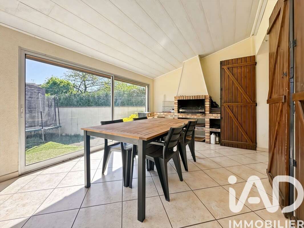 Photo 4 - Maison à PONTAULT-COMBAULT
