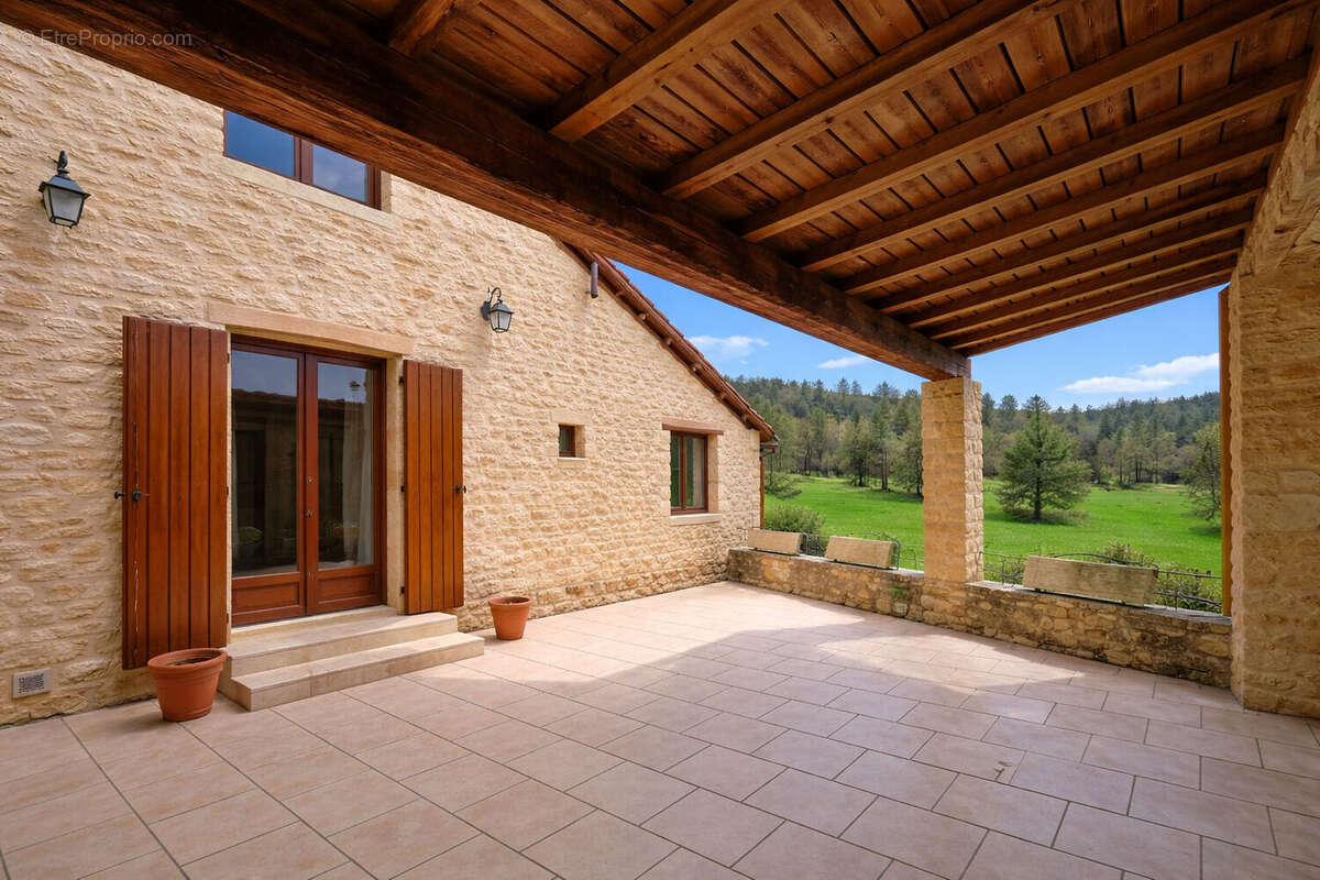 Maison à BASSILLAC