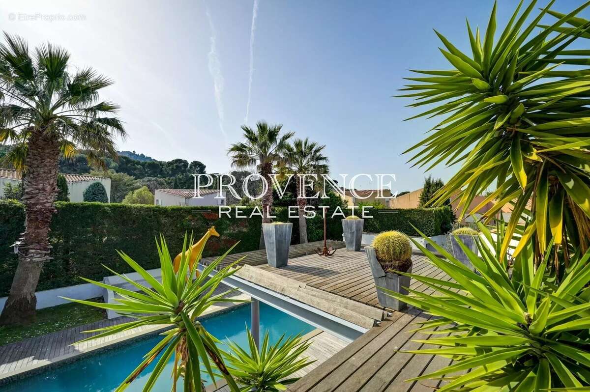 Maison à MARSEILLE-8E