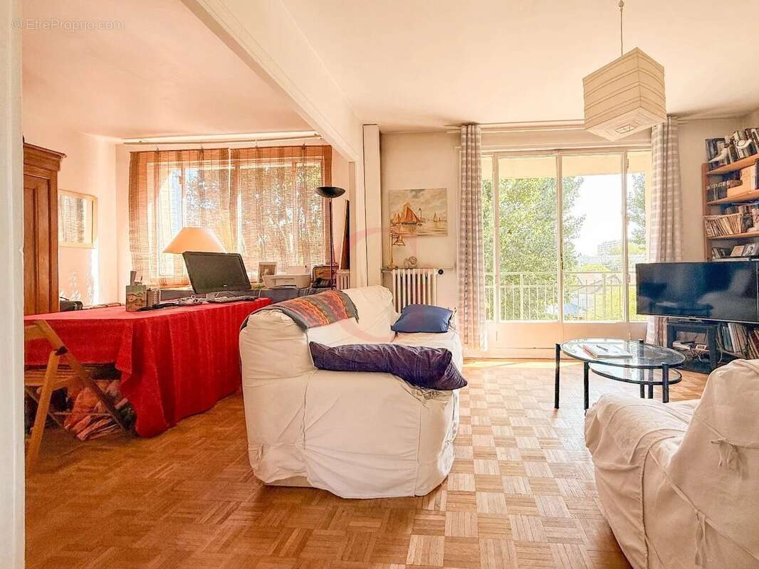 Appartement 74 m² à Bourg-La-Reine  - photo 3