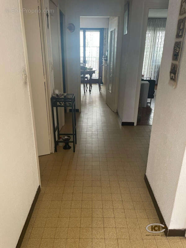 Appartement 78 m² à Annemasse  - photo 3