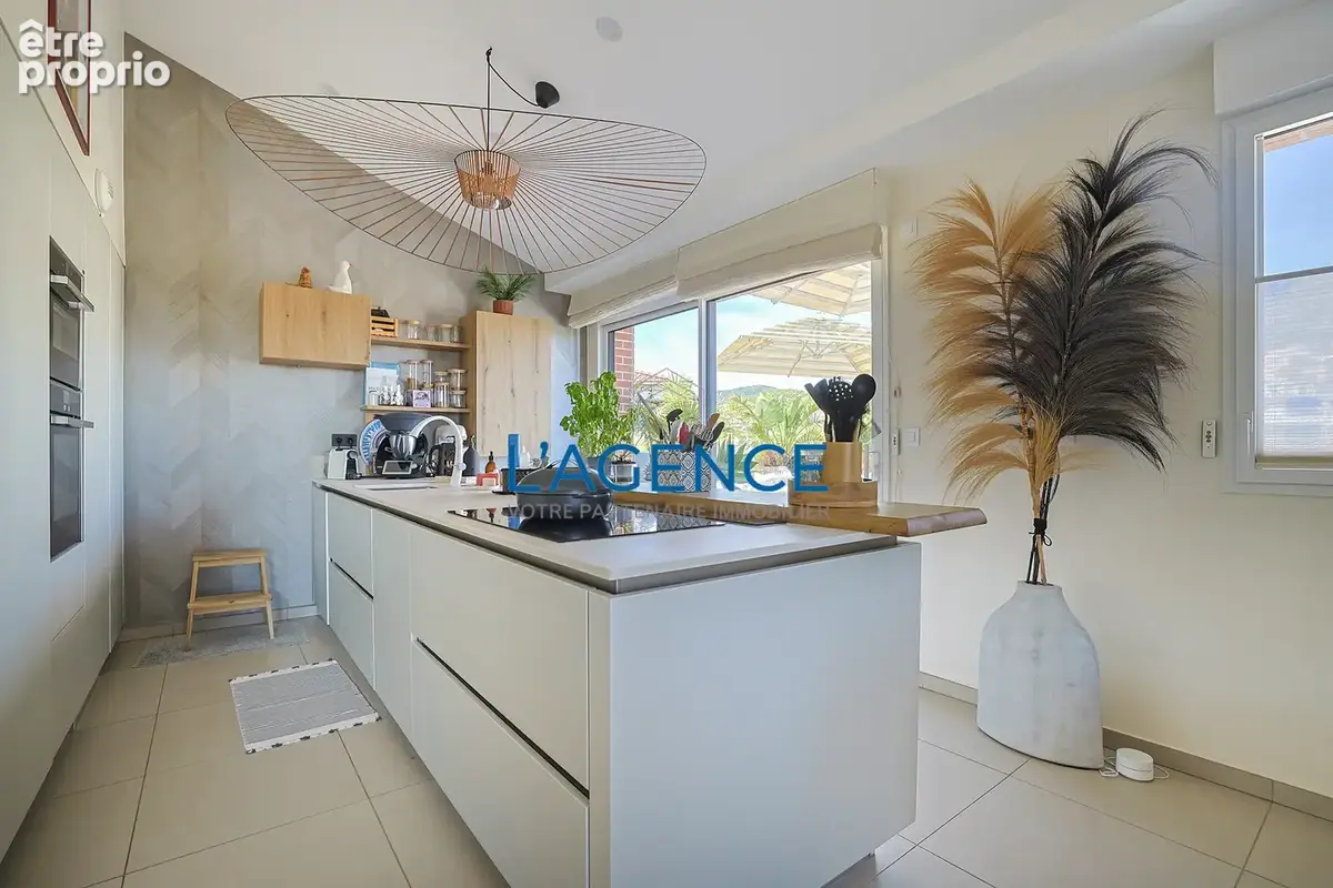 Appartement 'toit terrasse ' dans une résidence de standing avec une terrasse de 66m2 et deux garages - photo 5