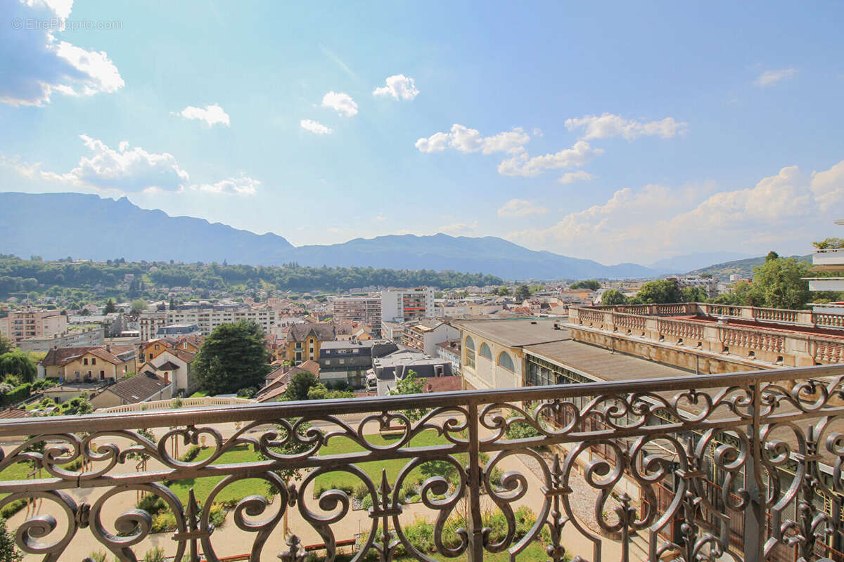 Appartement à AIX-LES-BAINS