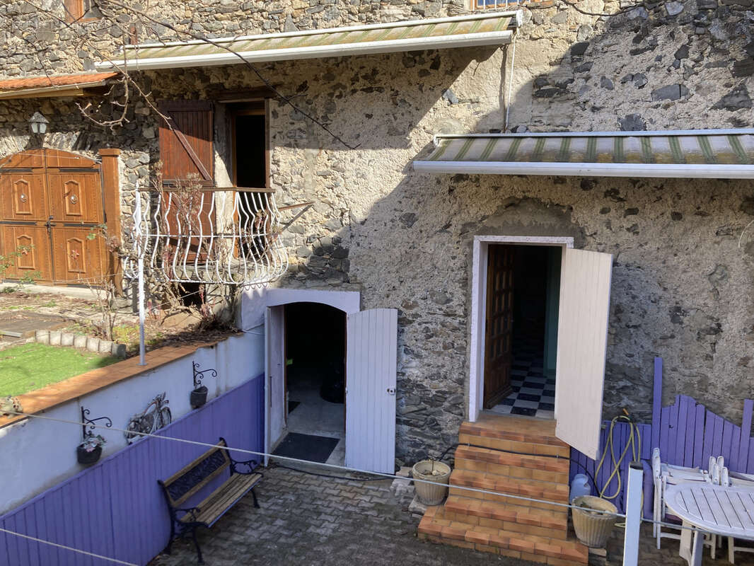 Maison à MONTFORT-SUR-BOULZANE