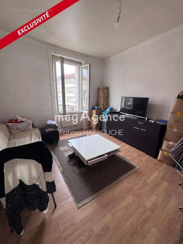 Appartement à FRAISSES
