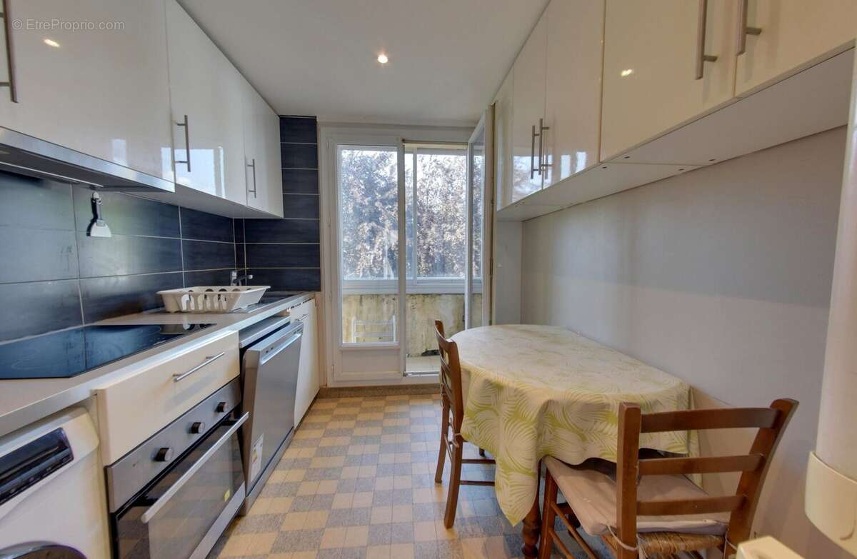 Appartement à GRENOBLE