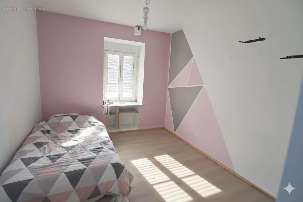 Appartement à CARHAIX-PLOUGUER