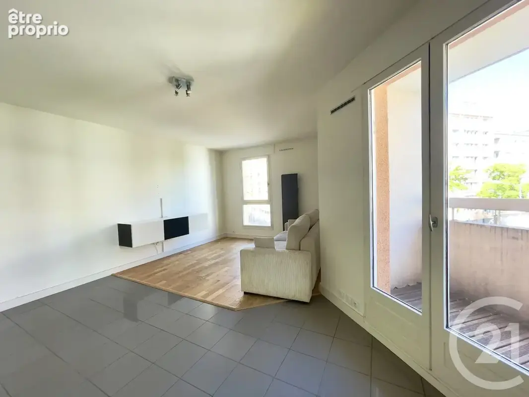 Appartement 3 pièces 78 m² à vendre à Villeurbanne (69100) - photo 4