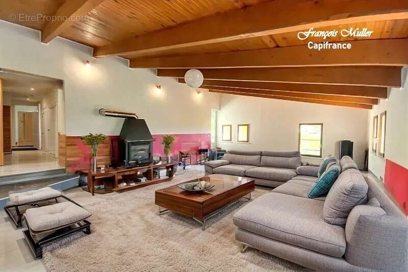 Maison à PIERREVERT